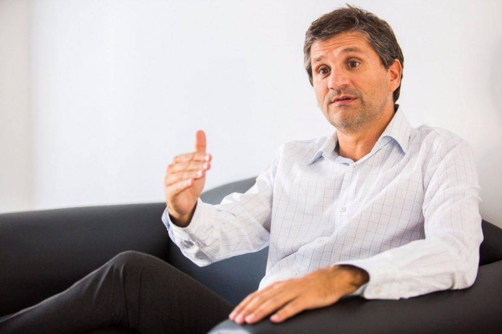 Ciano: �Los marplatenses somos rehenes de una disputa de cartel�