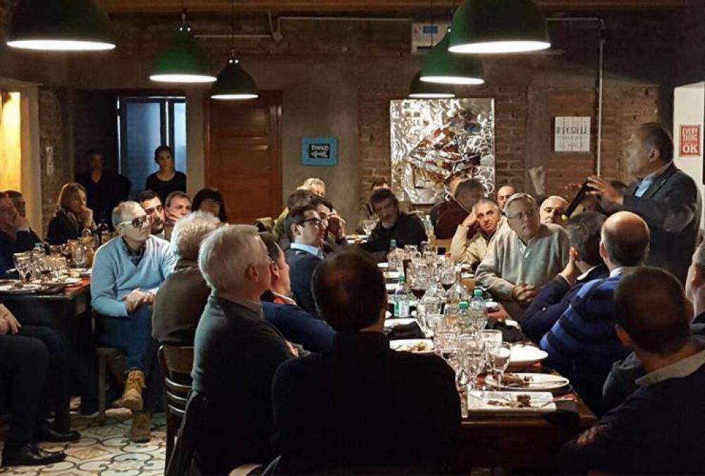 Adolfo: �San Luis es la �nica provincia exitosa de la  Argentina�