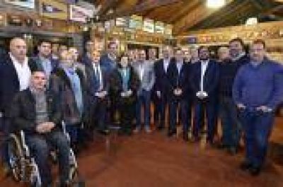 Cambiemos presenta su lista en La Plata, y se entusiasman por encuestas