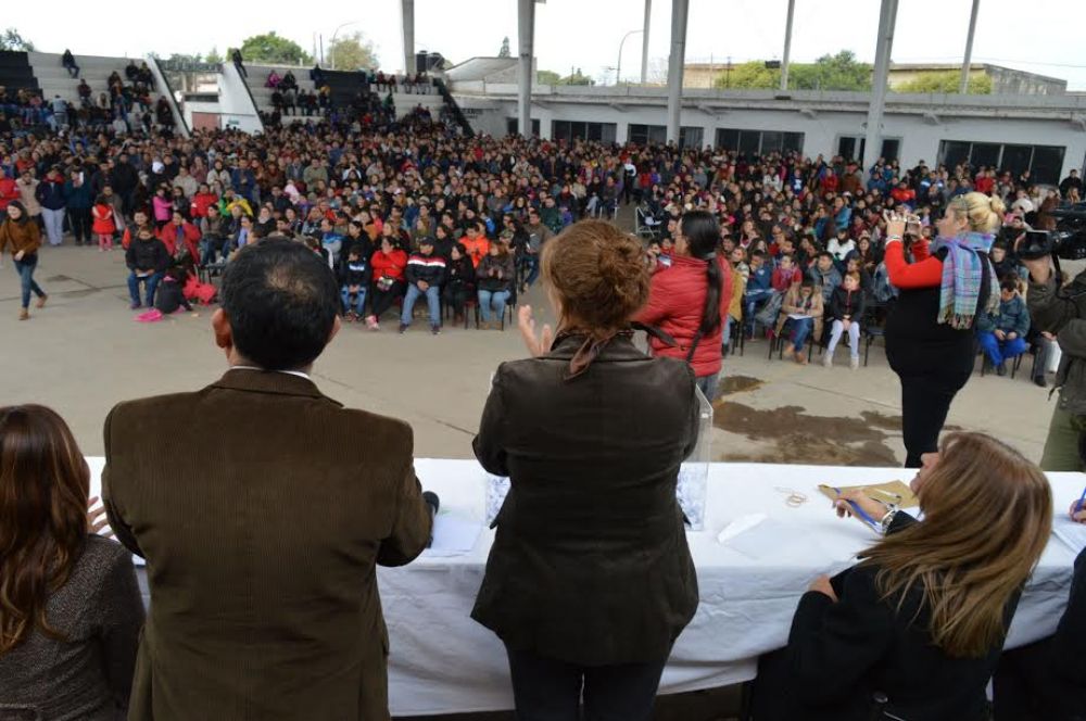 El IPVU sorte� 100 viviendas en la ciudad de Fr�as