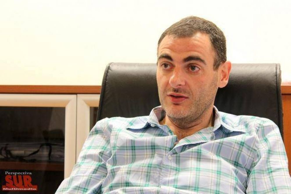 Adri�n Urreli: �La gente puede ver el Cambio en los barrios�