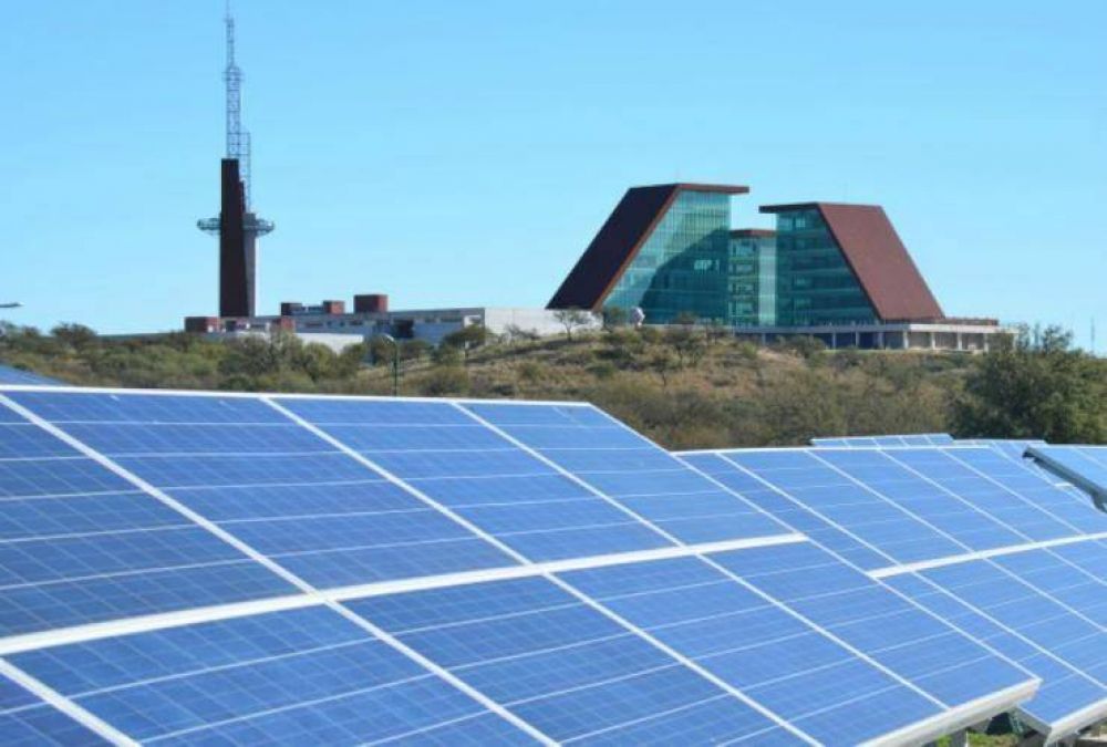 Colocar�n m�s de 4.500 nuevos paneles solares en Terrazas del Portezuelo