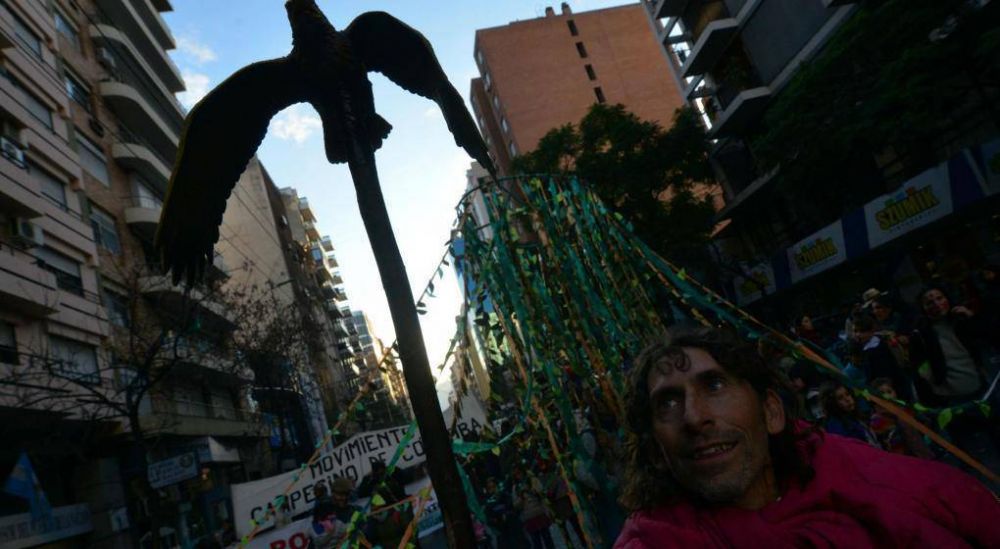Marcha contra el desmonte: el mismo color, pero con menos gente