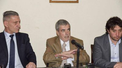 Das Neves rindi� fondos y le pidi� a Linares que 