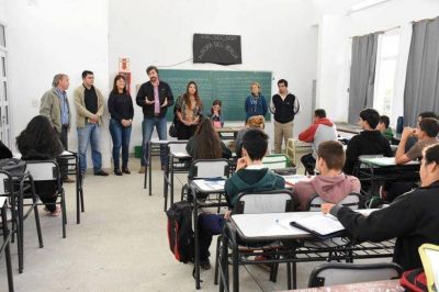 Giano remarc� que el Senado Juvenil �ense�a y genera la participaci�n de j�venes estudiantes� 