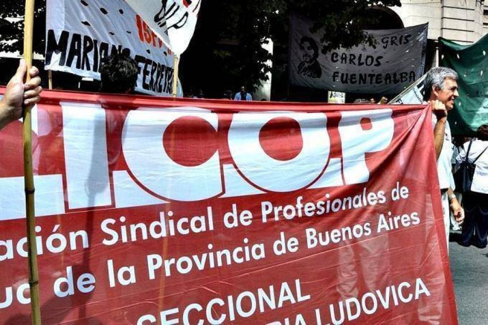 Gremios salen a resistir el plan de Cobertura Universal de Salud de Macri