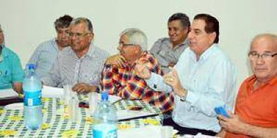 Jorge Jofr� se reuni� con dirigentes del Litoral