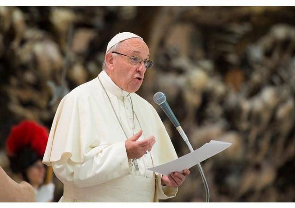 El Papa a los sindicalistas: No se conviertan en partidos pol�ticos ni sean corruptos