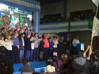 Sujarchuk present� la lista de Unidad Ciudadana en Escobar