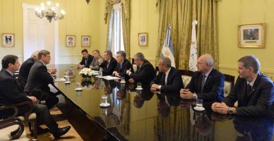 Proyectan una inversi�n de casi mil millones de d�lares