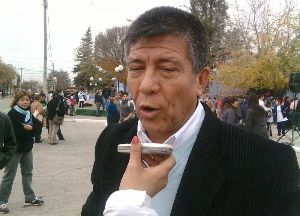Con licencia, Dom�nguez deja la C�mara de Diputados de San Luis para reemplazar a Lusqui�os