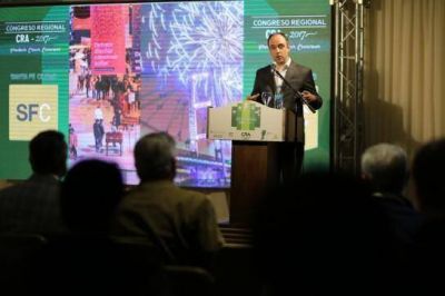 Corral particip� la apertura del Congreso Regional CRA