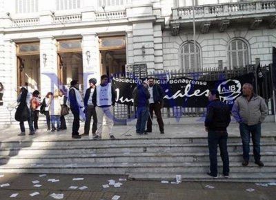 Tras 20 jornadas de paro, Vidal sigue sin dar respuestas a los trabajadores judiciales