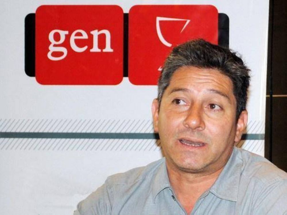 Farias: 3 � 4 manejan a Mar del Plata y est�n viendo como quedarse con el gobierno