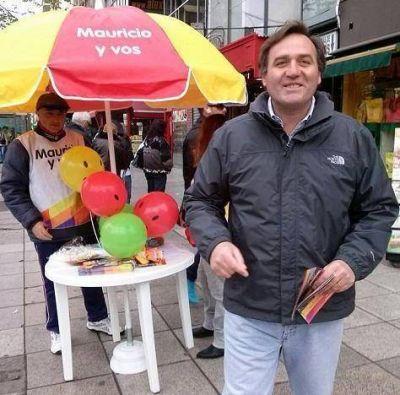 Nuevo faltazo de Aicega: lo acusan de no tener compromiso con la educaci�n y la cultura; le buscan reemplazante