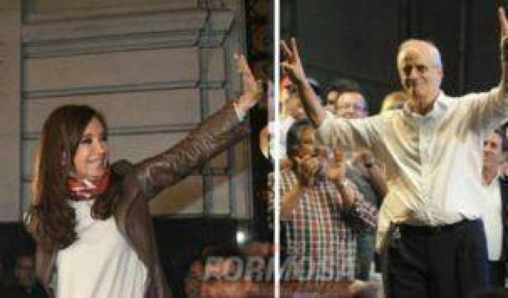Cristina Kirchner y Jorge Taiana homenajearon a Per�n en el aniversario de su fallecimiento
