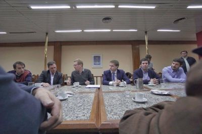 Alex Campbell: ��Trabajamos con todos los sectores para mejorar San Fernando�