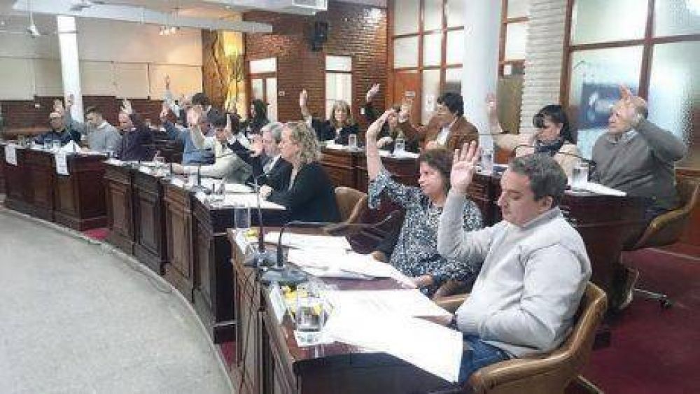 Se aprob�, por unanimidad, el proyecto para la compra de materiales para la construcci�n, refacci�n y ampliaci�n de viviendas