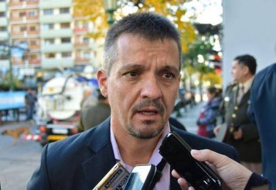 Altolaguirre: �Necesito una charla pol�tica con Verna porque estamos en crisis�