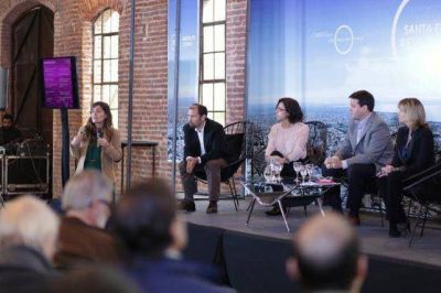 La resiliencia en clave metropolitana, eje de un panel que se desarroll� en la ciudad