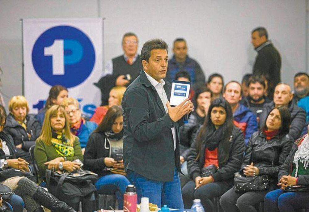 Massa y Randazzo pelean por posicionarse como la renovaci�n