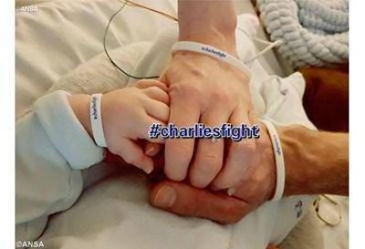 El Papa a los padres de Charlie Gard: �acompa�ar y cuidar a su hijo hasta el final�
