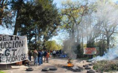 Peligran 100 puestos de trabajo en Luj�n: Paro en la planta Argensun