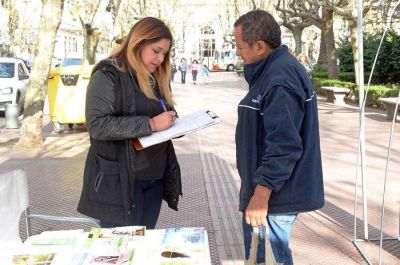 El �Municipio en tu Barrio� volvi� a Plaza Mitre de San Fernando