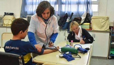 Este a�o, el Programa Salud Escolar ya atendi� a 1.500 chicos de San Mart�n