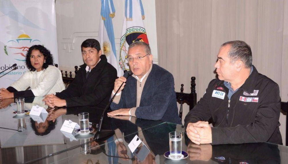 Garantizan suministro de garrafas a precio social