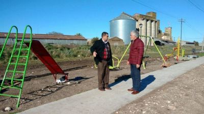 MARCELO SANTILL�N RECORRI� OBRAS EN AVENIDA TINTORI