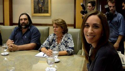 Luego de arreglar con Baradel, Vidal ponder� a la escuela p�blica
