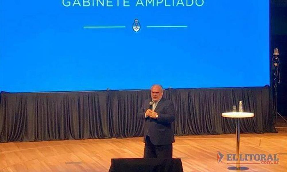 Colombi fue uno de los oradores en una reunin de gabinete ampliado de Macri