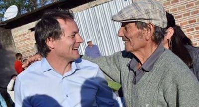 Camau, junto a productores que est�n en emergencia