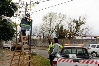 San Fernando sigue colocando nomencladores de calle