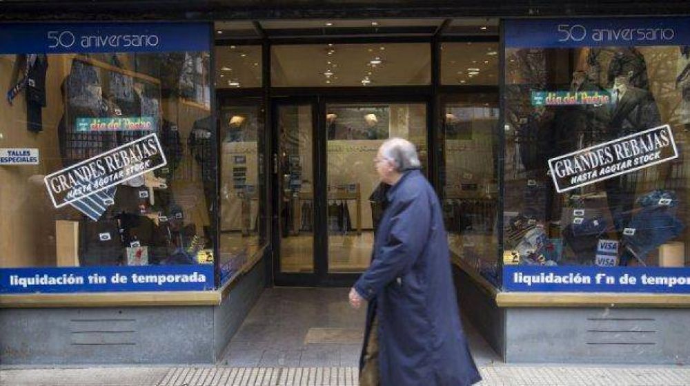 Anunciaron baja de impuestos a quienes alquilen locales comerciales