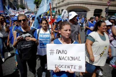 El Gobierno critica informe de paros docentes