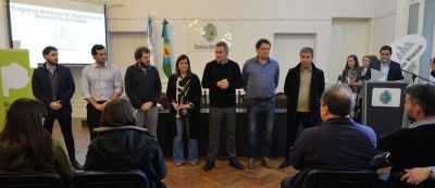 Regularizaci�n Dominial de Inmuebles: 155 familias recibieron sus escrituras