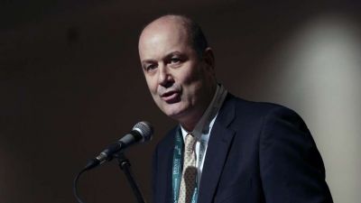 D�lar en $ 17,40: tras ocho d�as de suba ya acumula un aumento de 6,4%