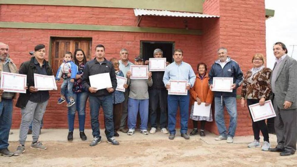 M�s familias de R�o Hondo y Capital tienen sus viviendas sociales