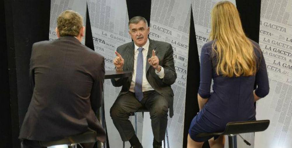 Manzur acus� a Cano de 