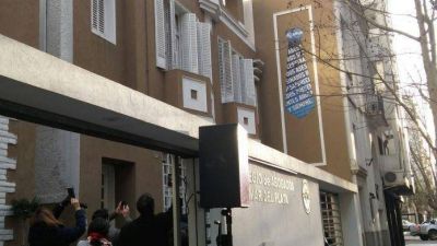 Emotivo recuerdo de los abogados torturados y desaparecidos en la �Noche de las Corbatas�