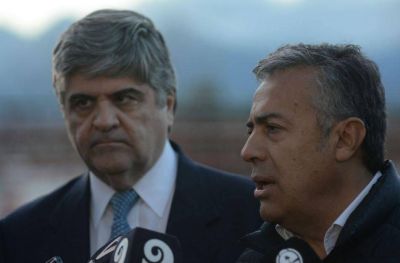 El Gobernador quiere forzar la aplicaci�n del ��tem banca�.