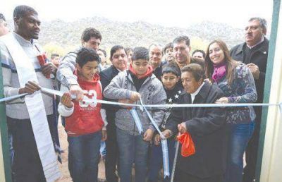 Casas concret� otra intensa gira de trabajo en el Interior