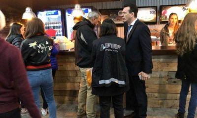 La AFIP mult� a locales gastron�micos en la previa del show de Ariana Grande
