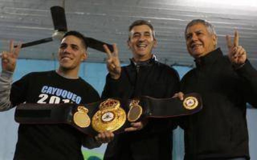 Elecciones 2017: Randazzo visit La Matanza y se reuni con un joven campen de boxeo