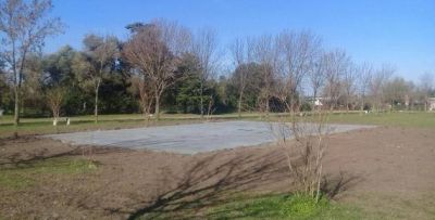 Finaliz� la construcci�n del play�n deportivo en Vuelta de Obligado
