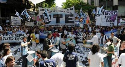 Docentes denuncian que no recibieron una nueva propuesta del gobierno porte�o