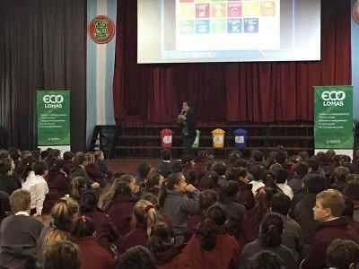 M�s alumnos se adhieren a un compromiso ambiental