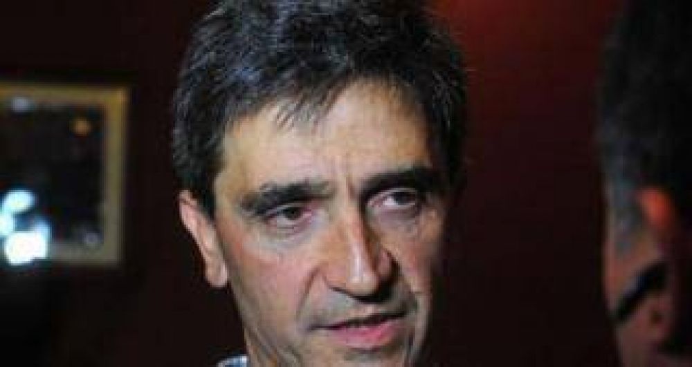 �En las urnas el tucumano le dir� a Macri que debe respetar Tucum�n